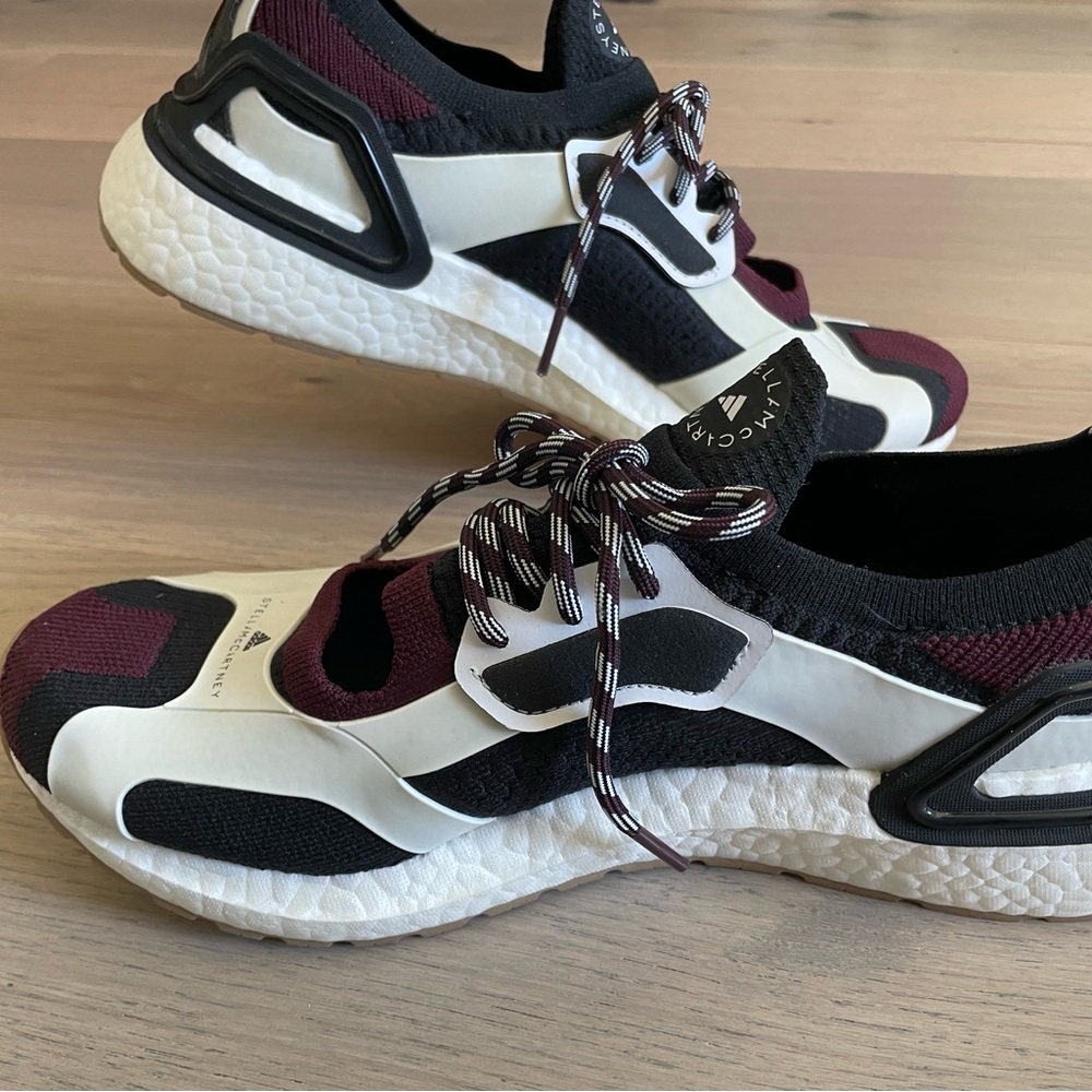 Stella McCartney x adidas Wmns UltraBoost Sandal 'Black Maroon